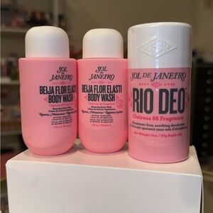 Sol de Janeiro Pink Beija Flor Elasti Body Wash and Rio Deo